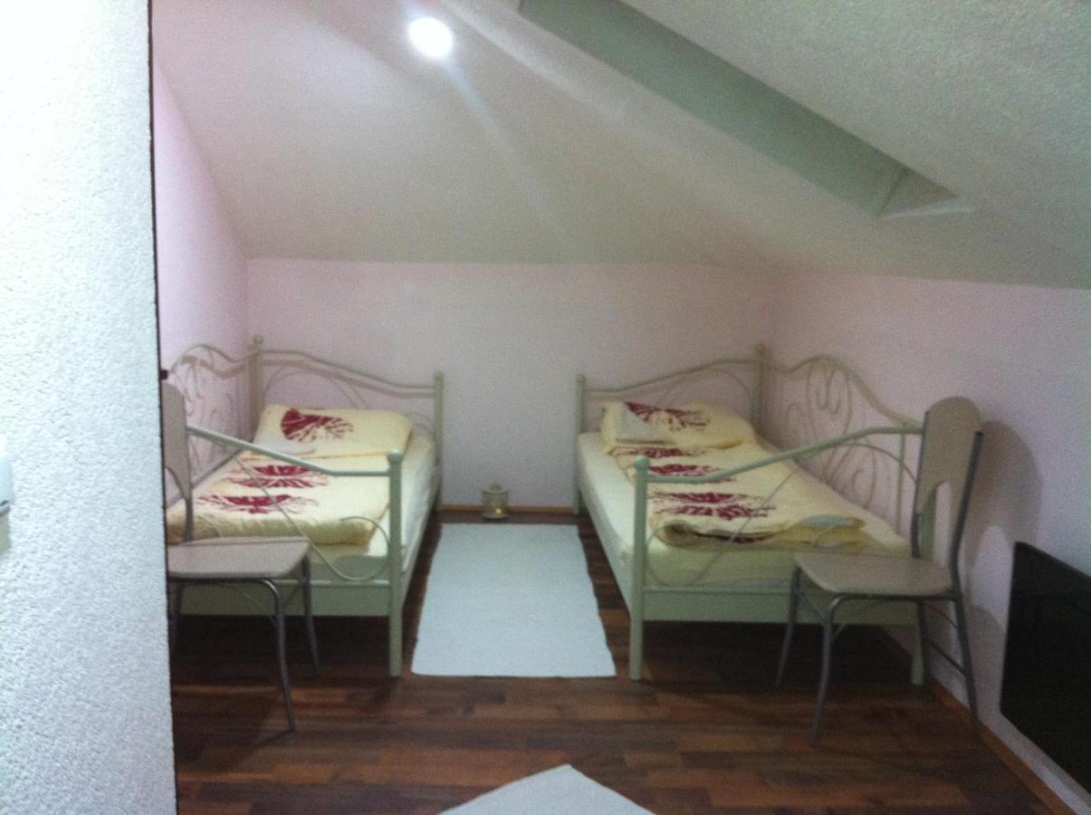 Pansion Zeyno Hotel Sarajevo Ngoại thất bức ảnh