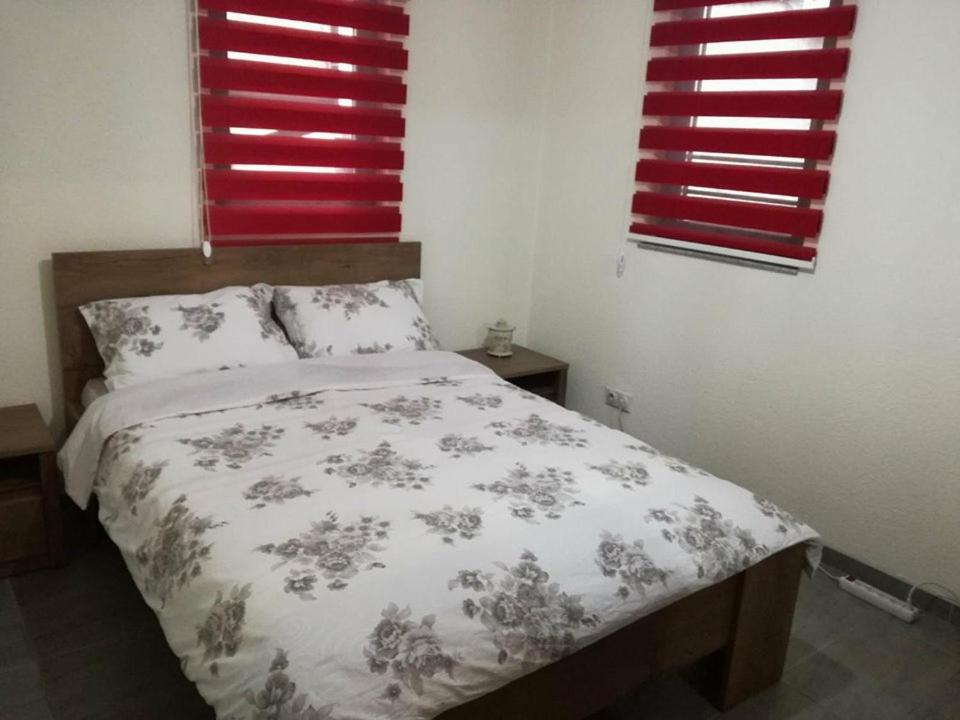 Pansion Zeyno Hotel Sarajevo Ngoại thất bức ảnh
